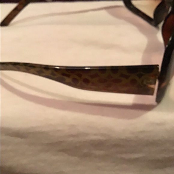 Ladies boutique style,sunglasses - Picture 2 of 6